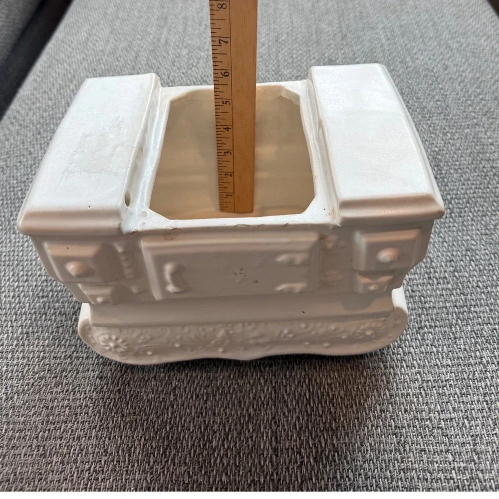 Vintage McCoy USA Planter White Pottery‎ Farmhouse Decor Cottagecore Ceramic